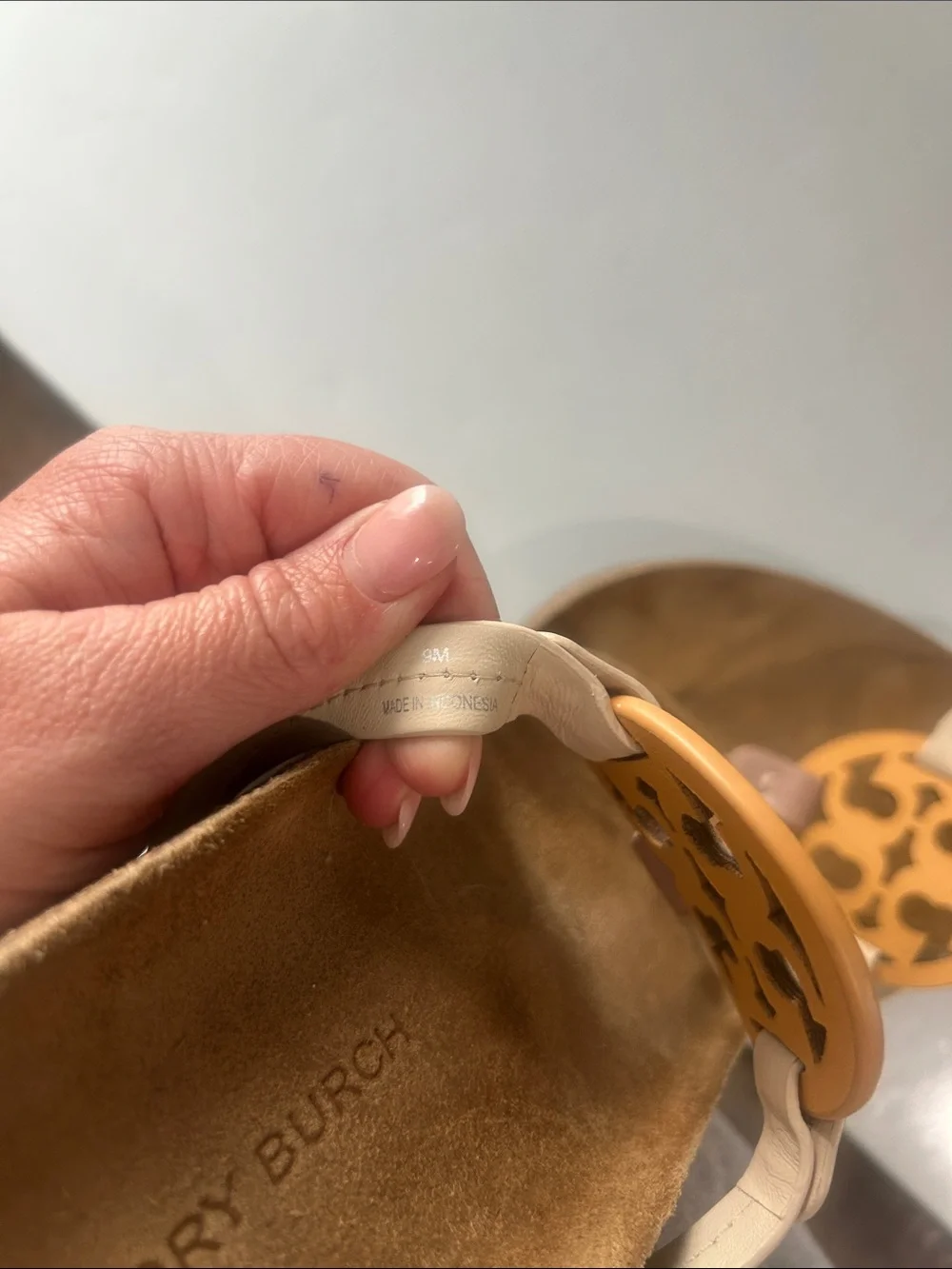 Tory Burch Miller Clouds EUC